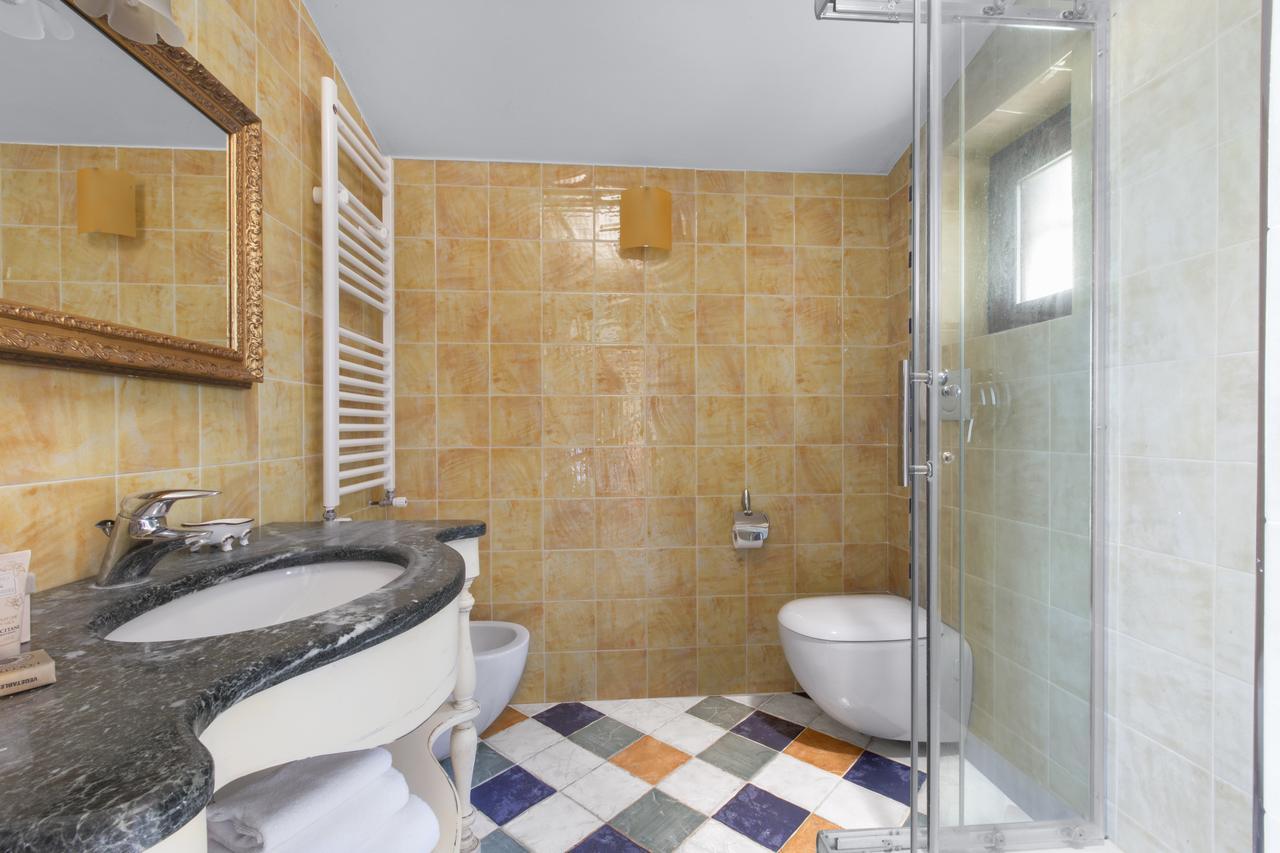 Villa Rusella With Terrace & Breathless Sea Views 마사루브렌세 외부 사진