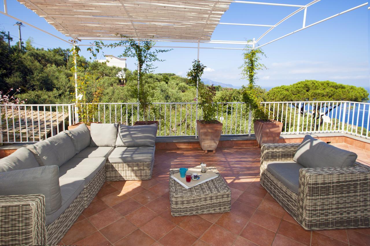 Villa Rusella With Terrace & Breathless Sea Views 마사루브렌세 외부 사진