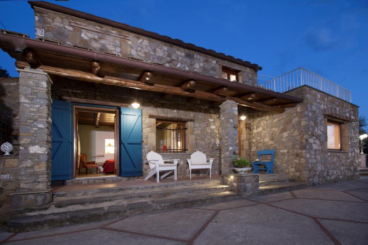 Villa Rusella With Terrace & Breathless Sea Views 마사루브렌세 외부 사진