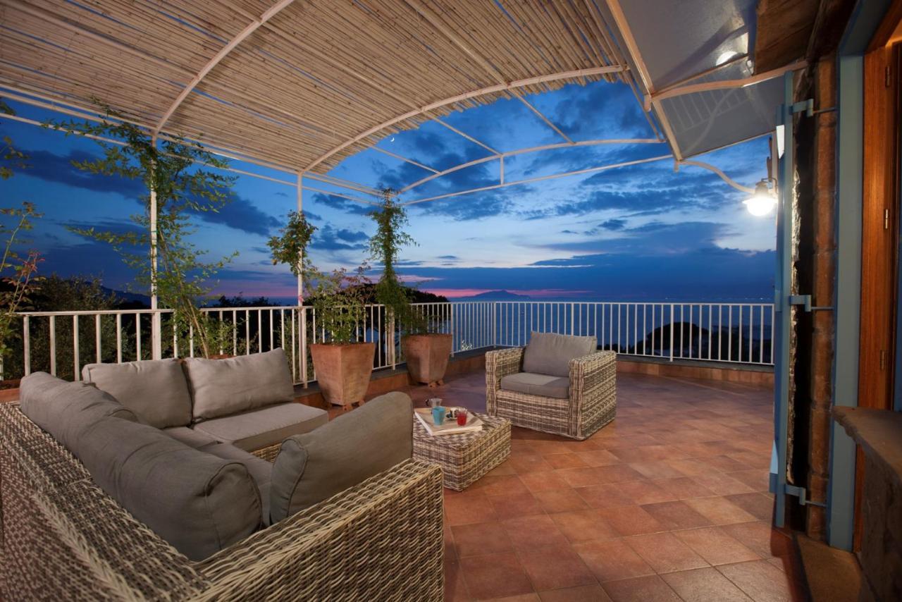 Villa Rusella With Terrace & Breathless Sea Views 마사루브렌세 외부 사진
