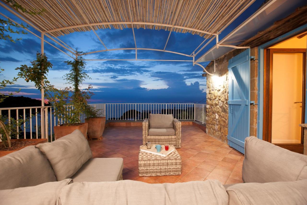 Villa Rusella With Terrace & Breathless Sea Views 마사루브렌세 외부 사진