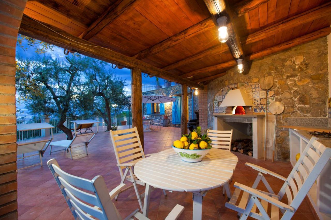 Villa Rusella With Terrace & Breathless Sea Views 마사루브렌세 외부 사진