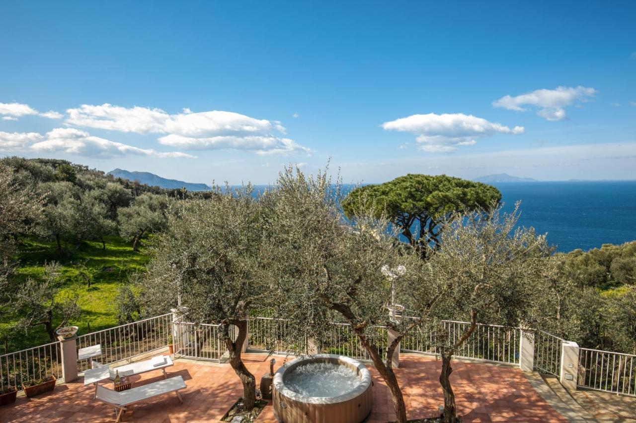 Villa Rusella With Terrace & Breathless Sea Views 마사루브렌세 외부 사진