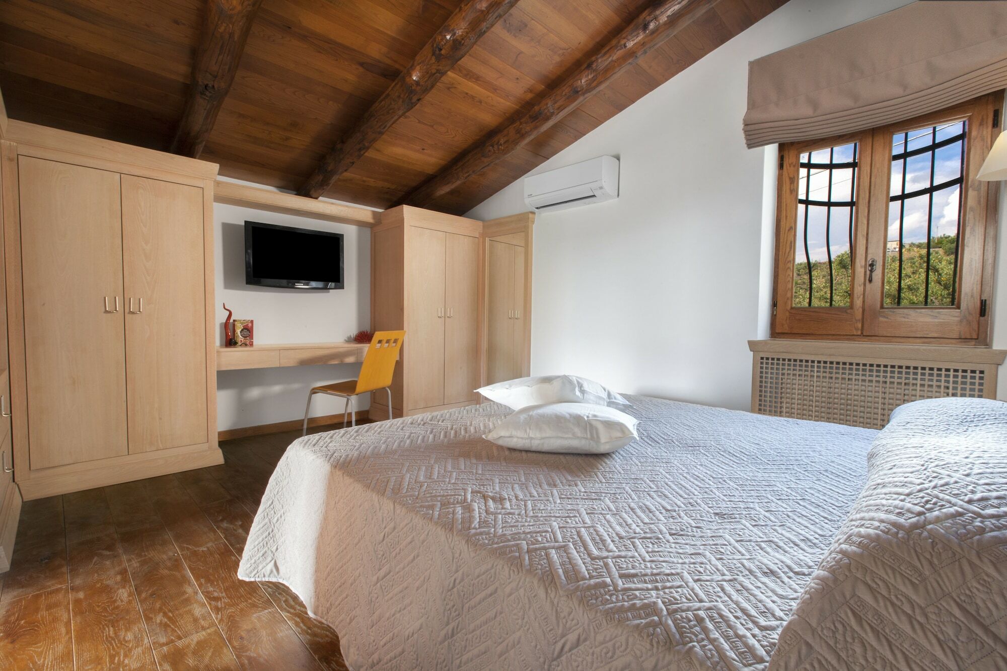 Villa Rusella With Terrace & Breathless Sea Views 마사루브렌세 외부 사진